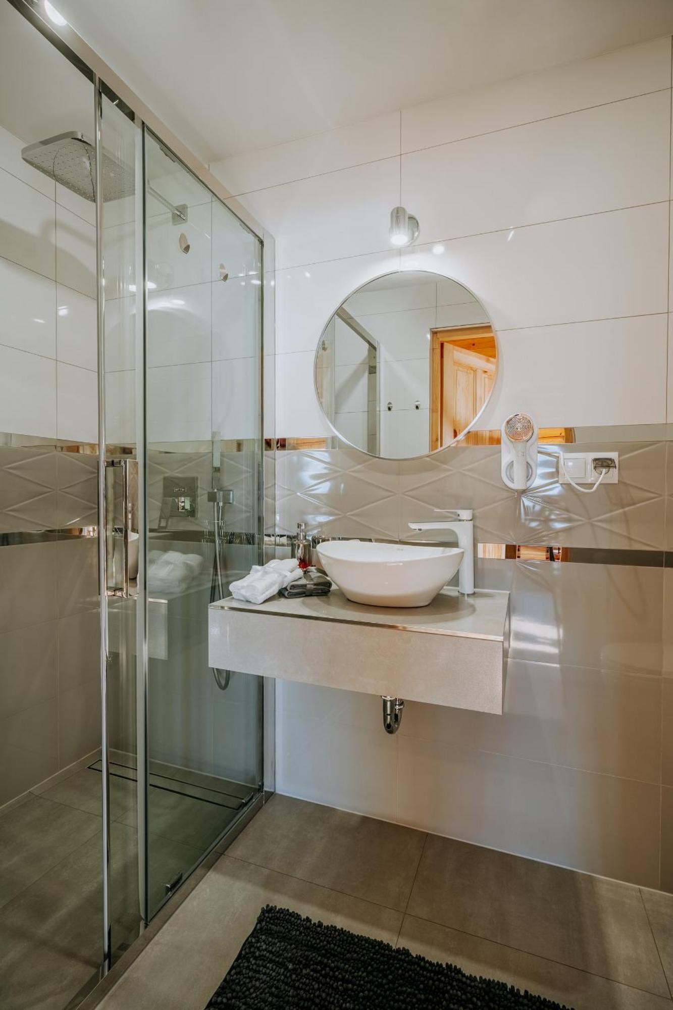 Topory Prestige House Sauna & Jacuzzi زاكوباني المظهر الخارجي الصورة